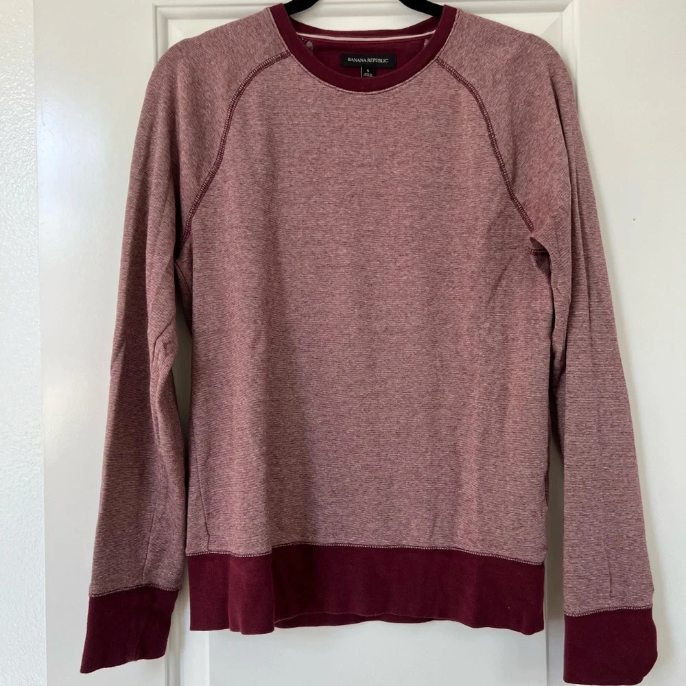 Banana Republic Sweater - Picture 1 of 4